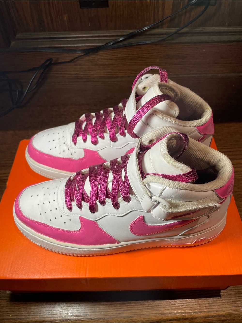 Nike Air Force 1 White Custom painted Pink Women’s Shoes US 9.5 EUR41 Authentic - Picture 4 of 16